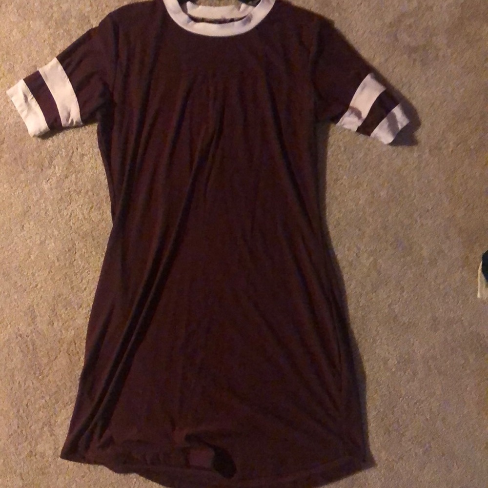 A red casual dress.